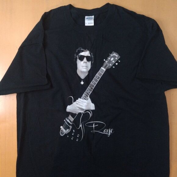 That Guy Raye Band Guitar Cool Sunglasses T-Shirt - Picture 2 of 7